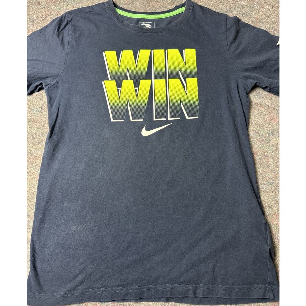 Nike Graphic T-shirt Boys Size Xl